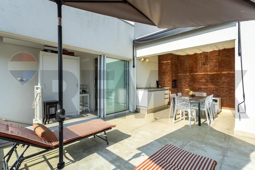 Cobertura Duplex mobiliada à venda| Perdizes| 74m2| 1 dormitório| 2 vagas| Terraço com Sol
