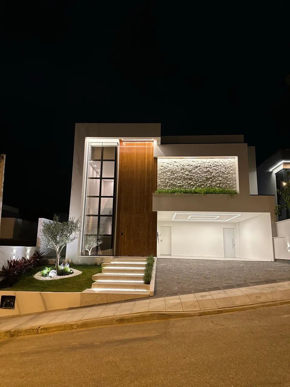CASA NOVA em Condomínio 