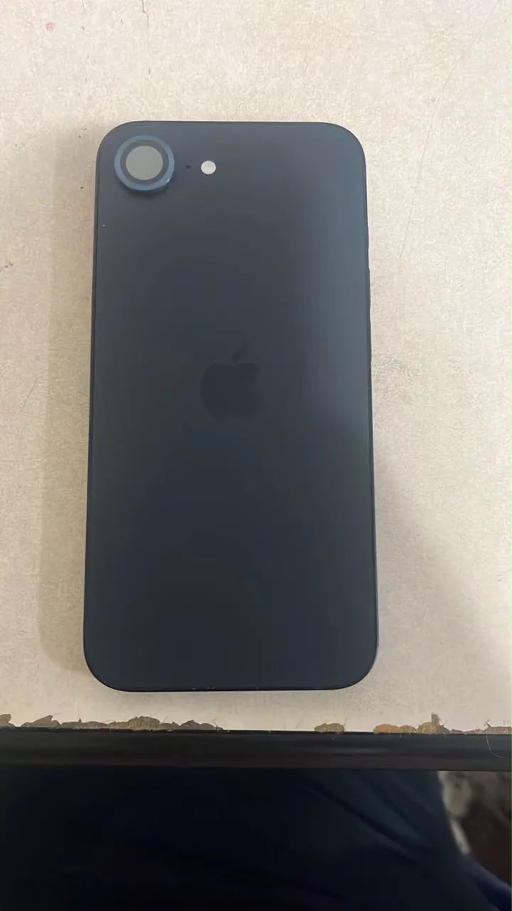 iPhone 16e - Foto 4