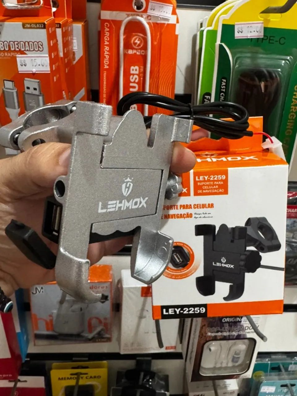 Suporte de celular de alumínio com USB para moto - Foto 2