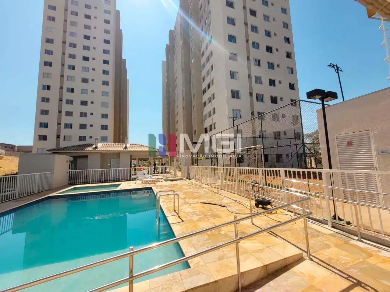 Apartamento 2 quartos RNI Urias