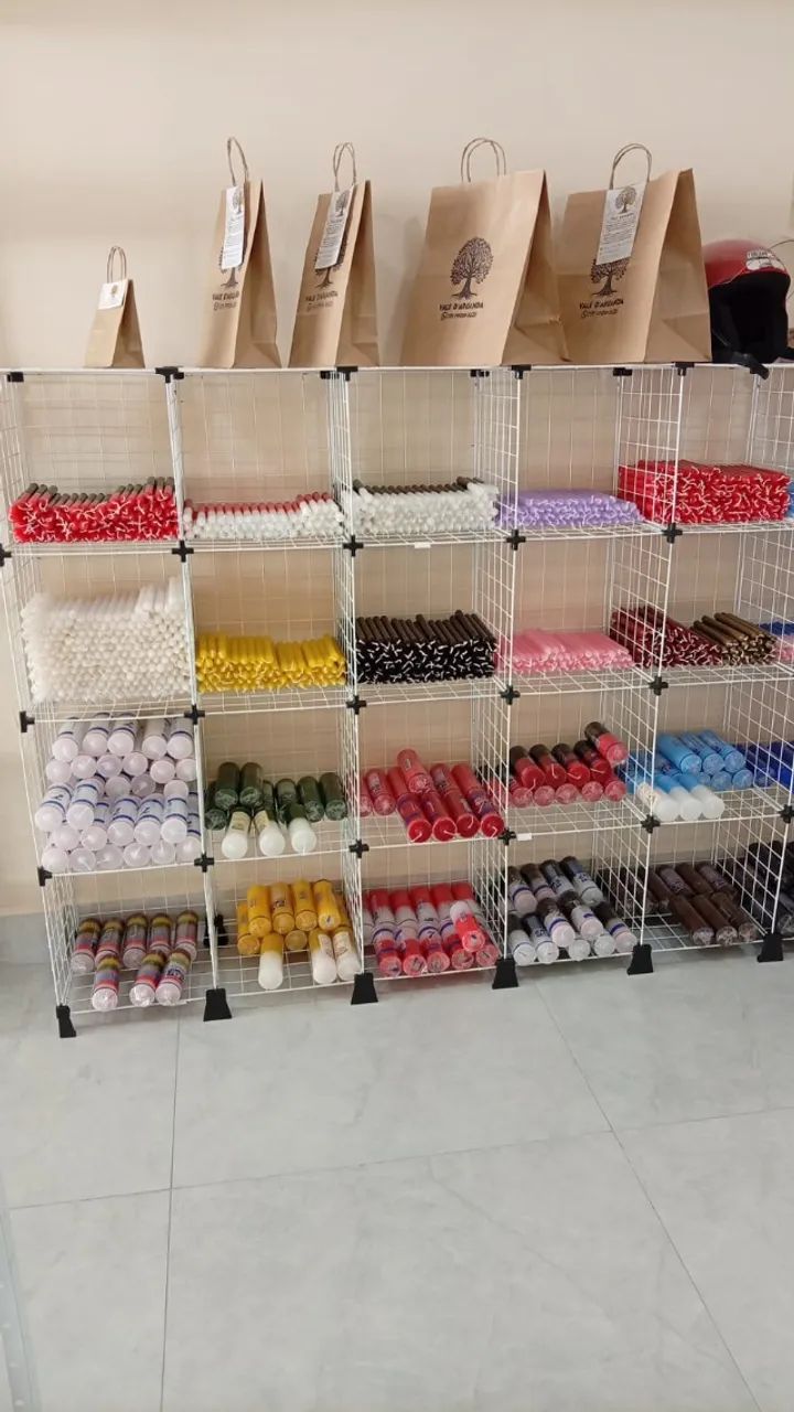 Vendo móveis para loja novos 2 meses de uso  - Foto 2