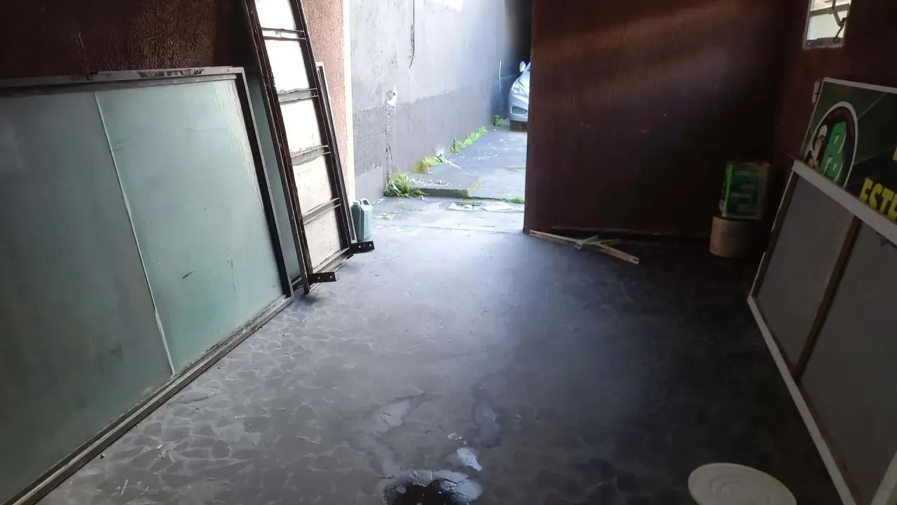 Galpão + Sobrado para aluguel tem 120 ² com 2 Salas no Centro - Mongaguá - SP - Foto 3
