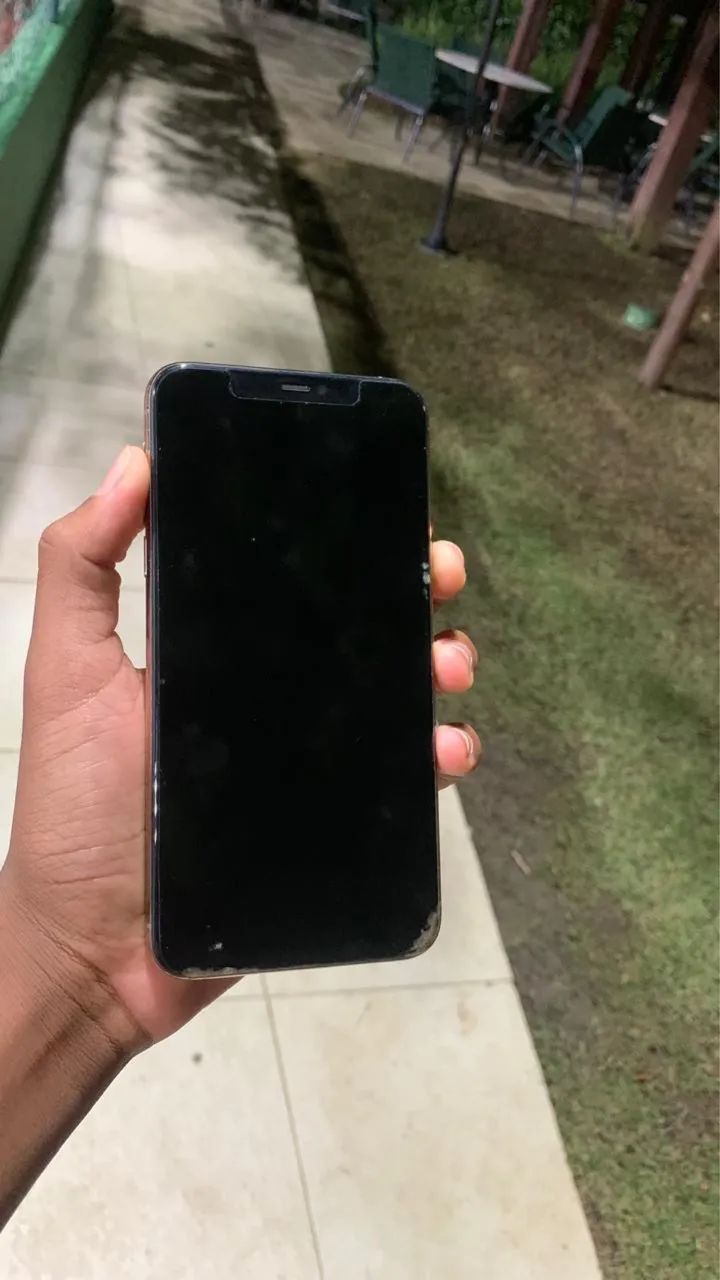 iPhone 11 Pro Max  - Foto 2