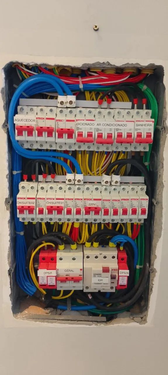 Eletricista  - Foto 2