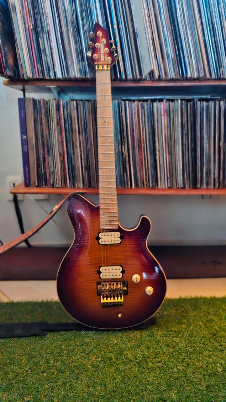 Suhr-Terry Rogers  - Foto 3