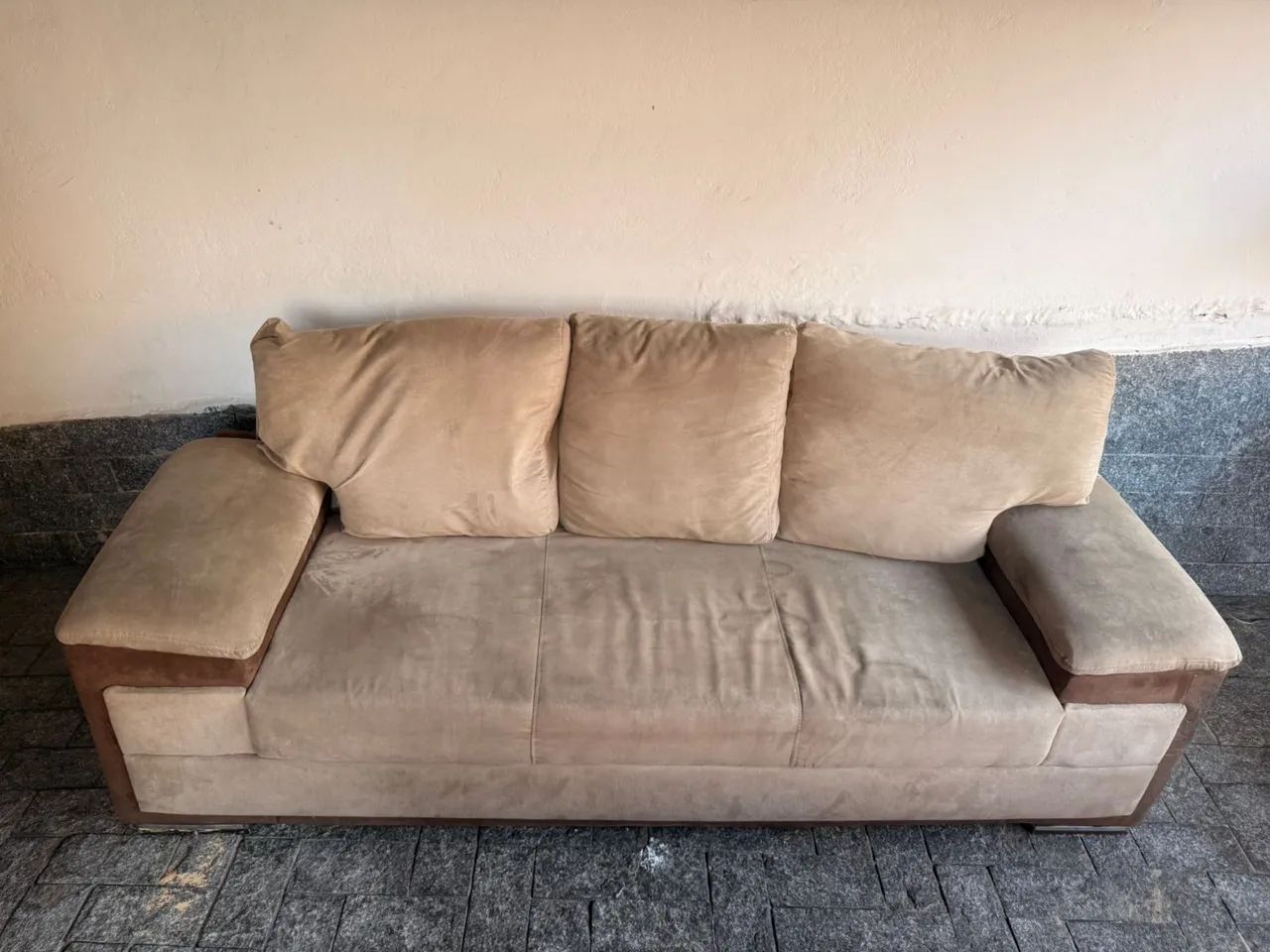 Vende-se sofá 2 e 3 lugares