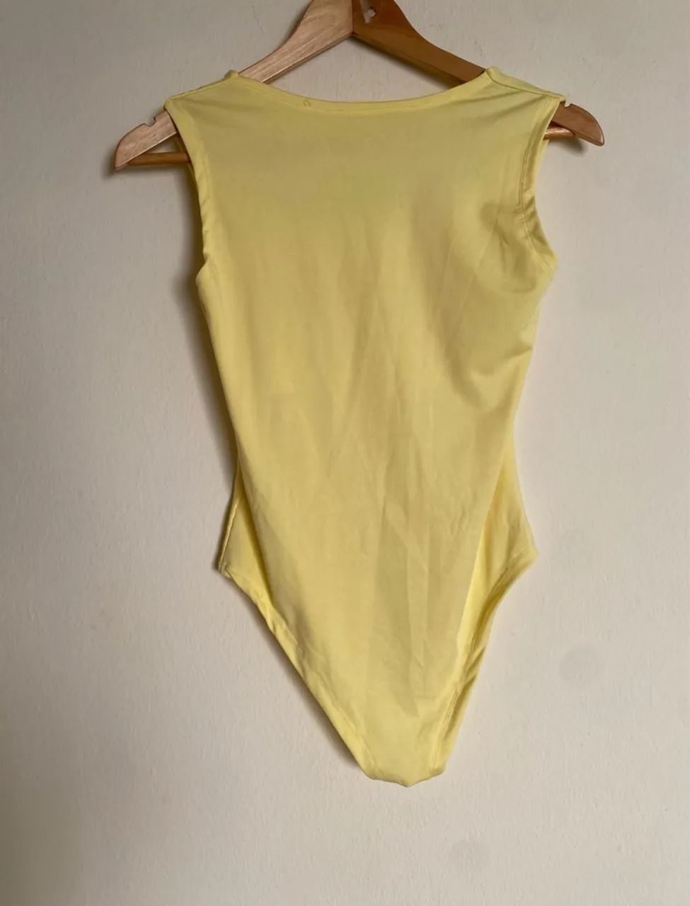 Body amarelo  - Foto 3