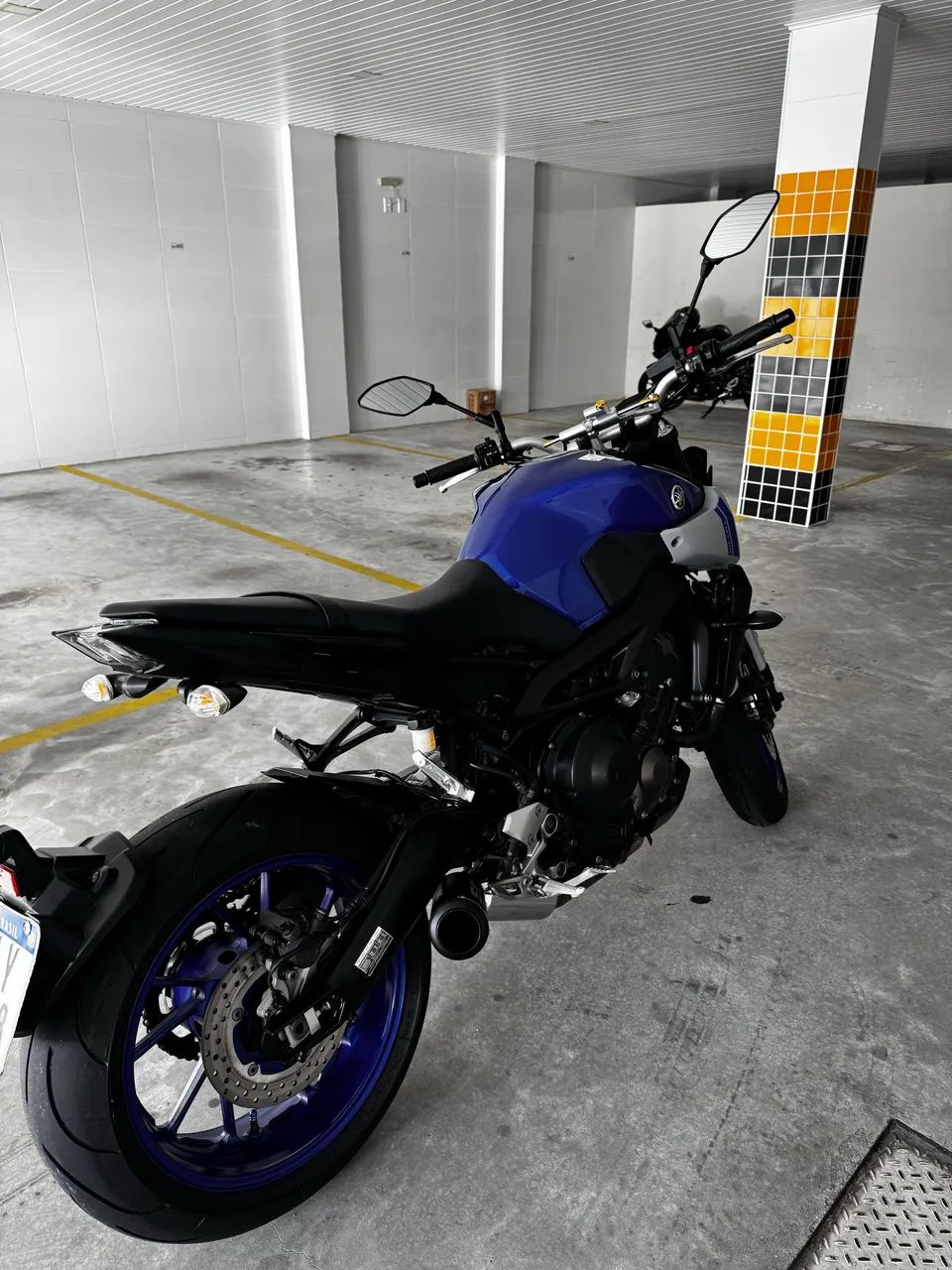 MT09 - Foto 2