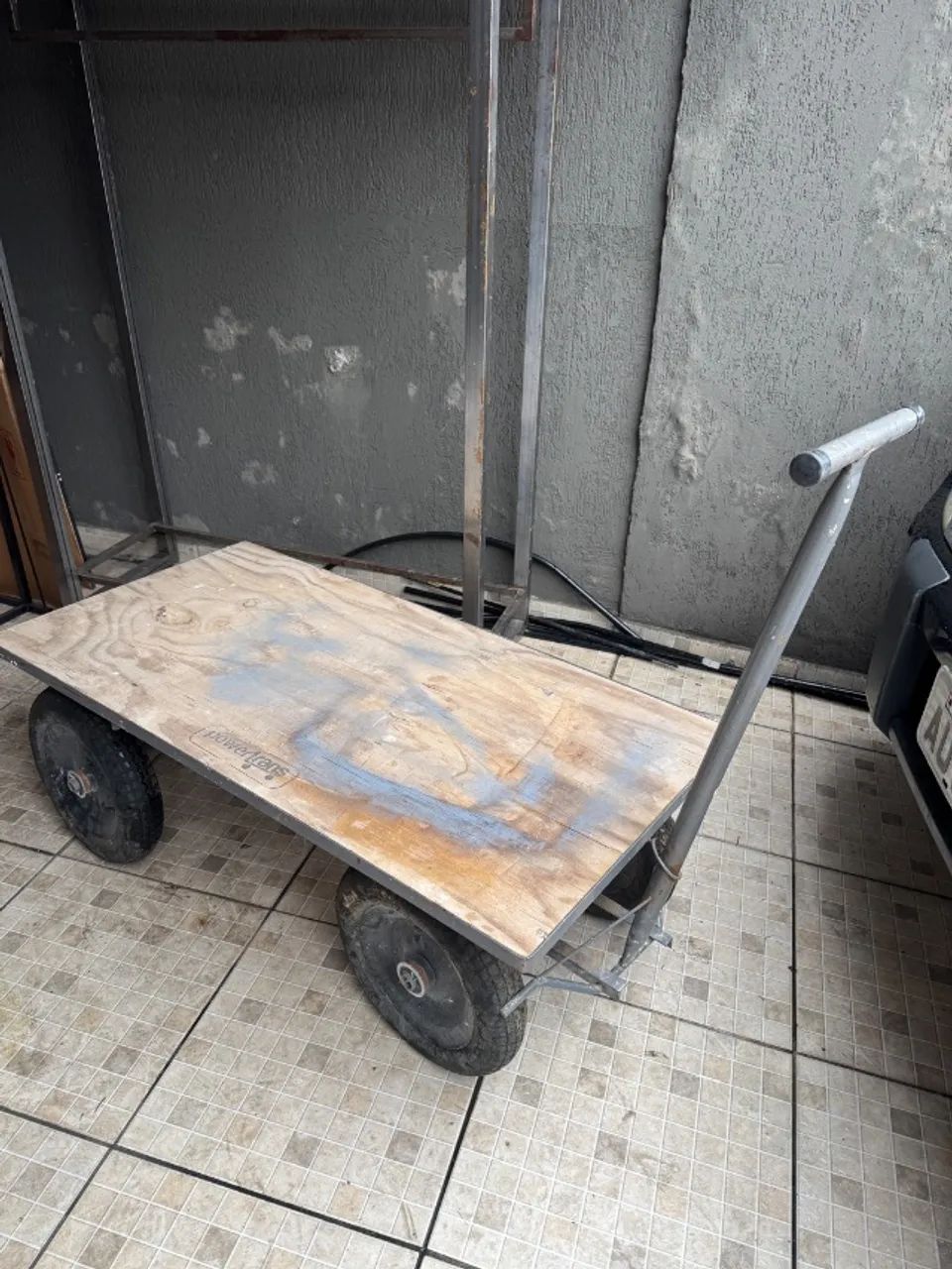 Carrinho plataforma
