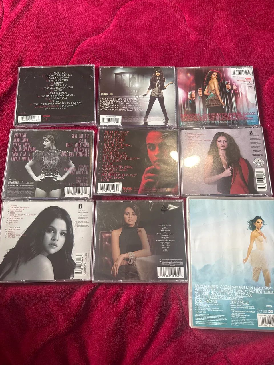 Selena Gomez coleção  - Foto 2