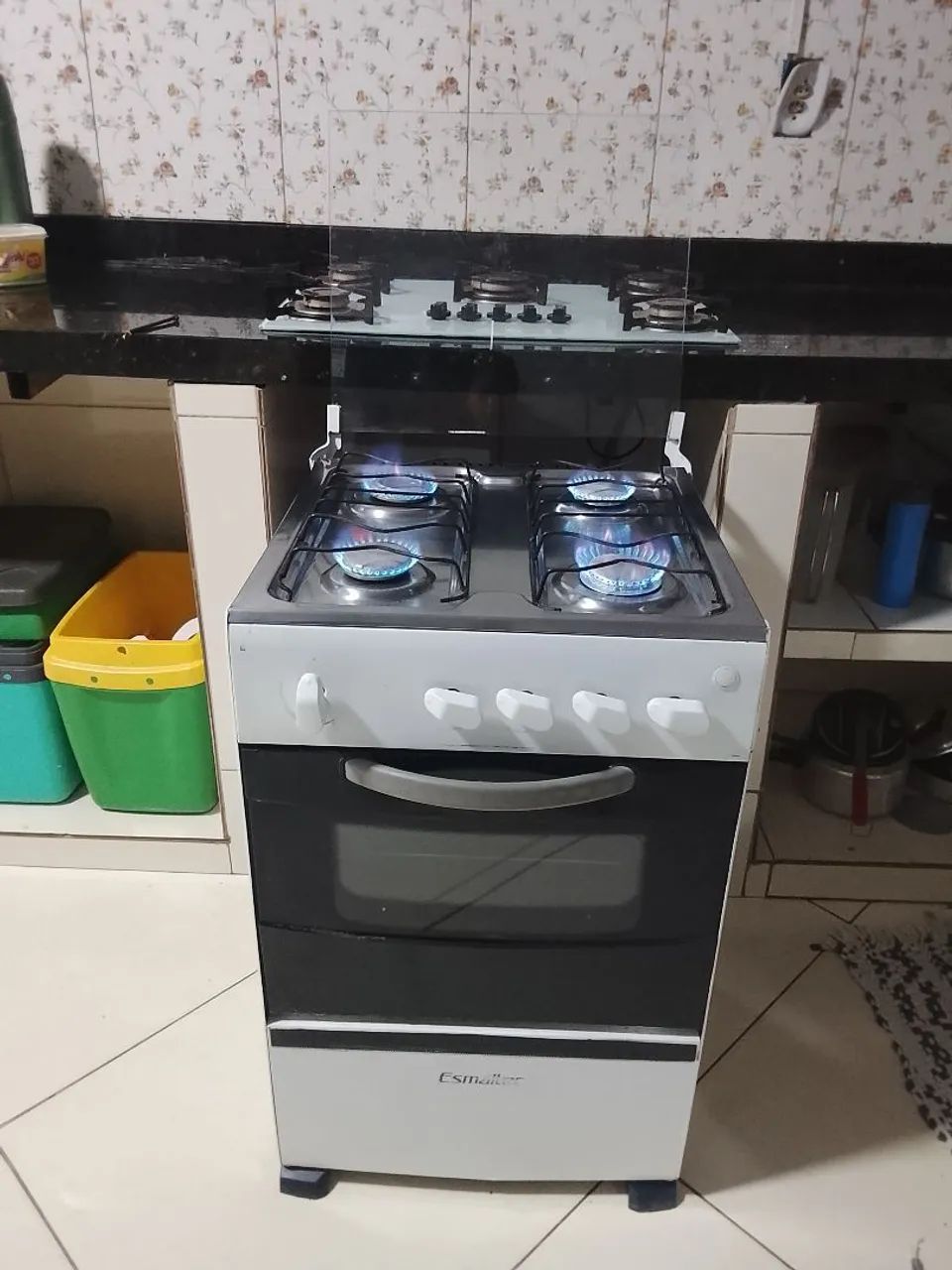 Fogão Esmaltec .