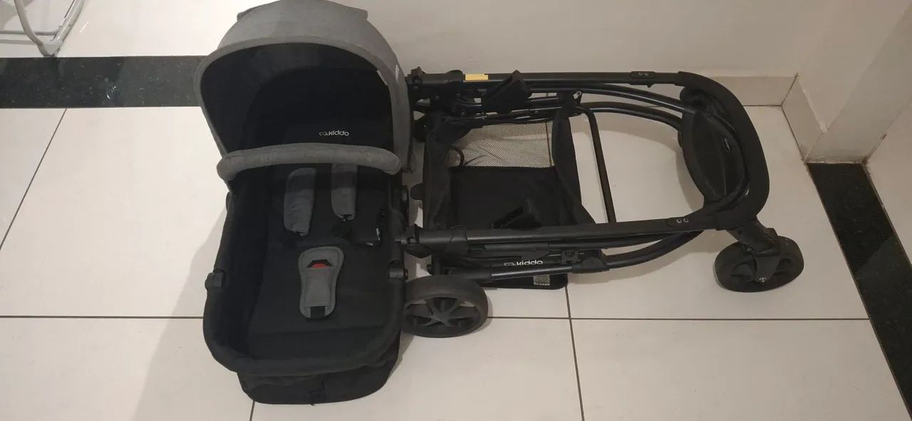 Carrinho de bebê kiddo com bebê conforto e base - Foto 3