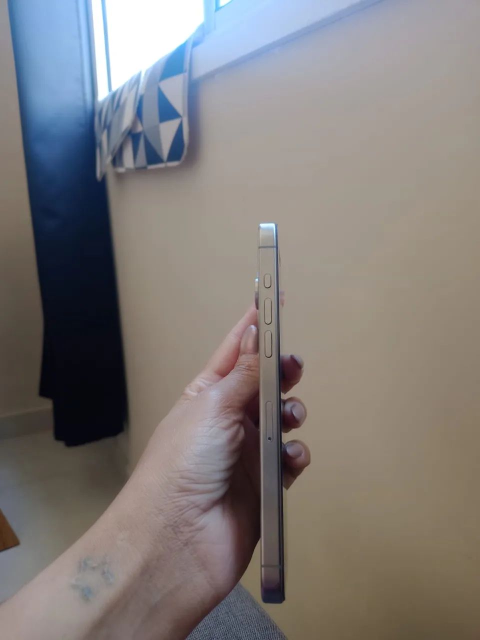 Vendo IPhone 15 pro Max 252GB - Foto 2