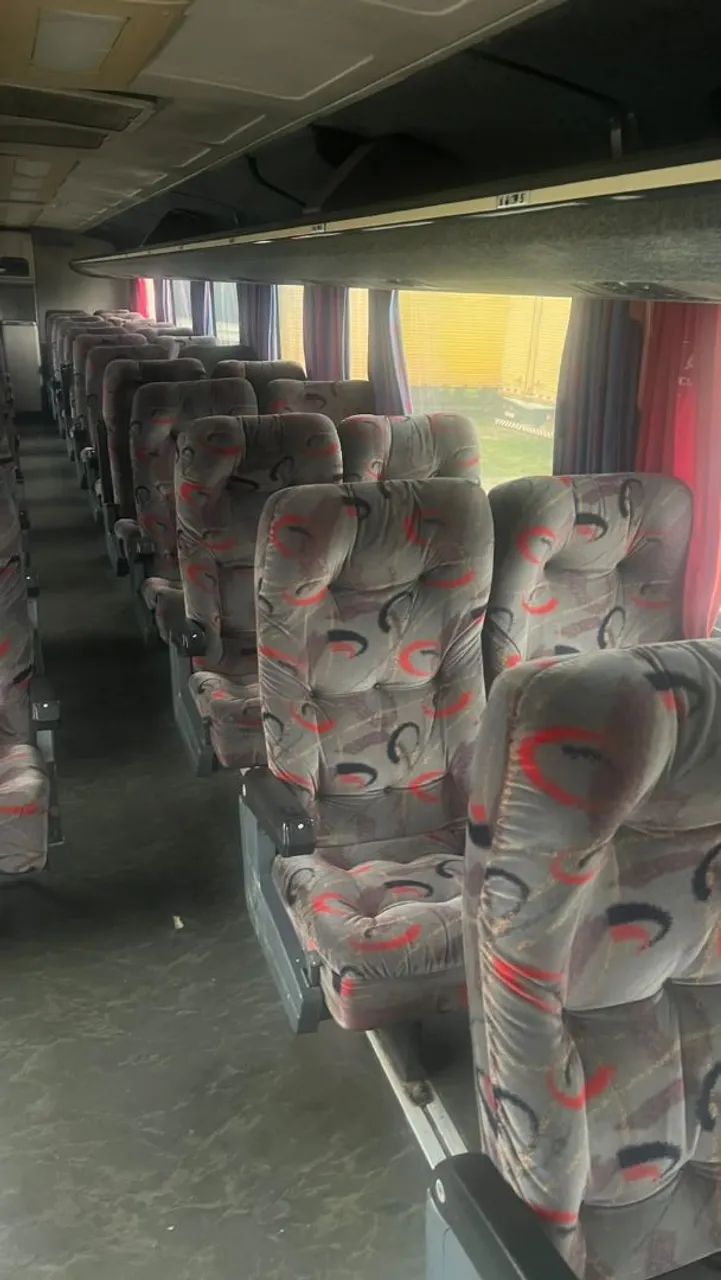 Ônibus Jumbuss Volvo B10M - Foto 5