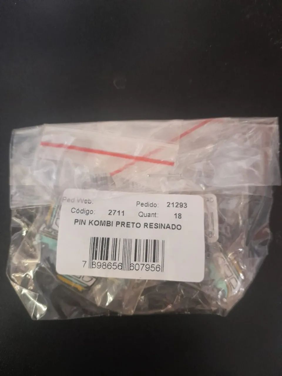 Pingente para chinelo (pins) Banhados a ouro. - Foto 2