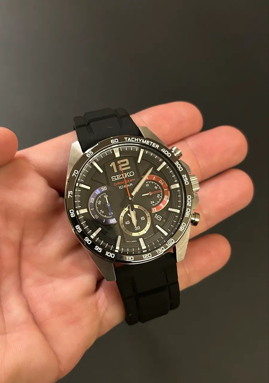 SEIKO Essentials Chronograph Quartz Black Dial