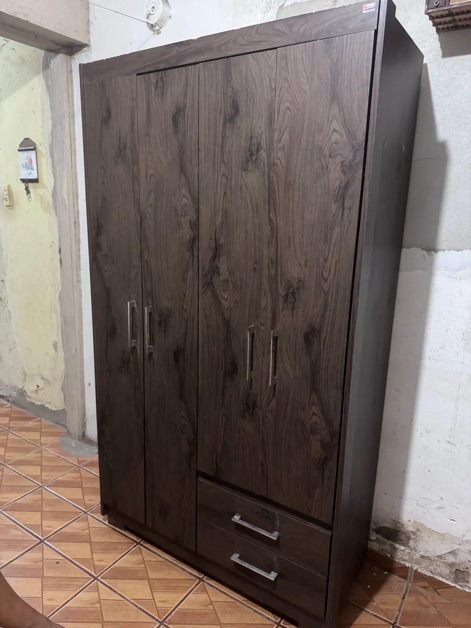 Guarda roupa solteiro 
