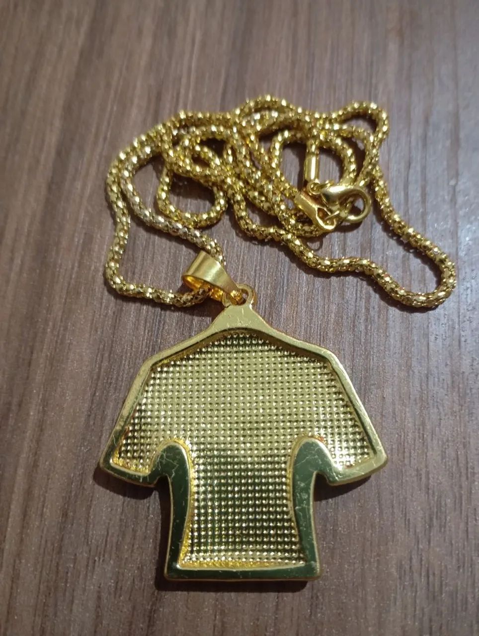 Conjunto de relógio dourado + corrente com pingente 7. - Foto 4