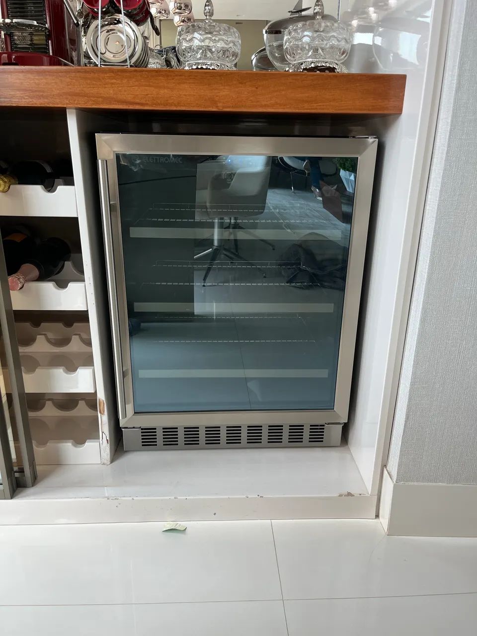 FRIGOBAR ELETTROMEC 95L - Foto 2