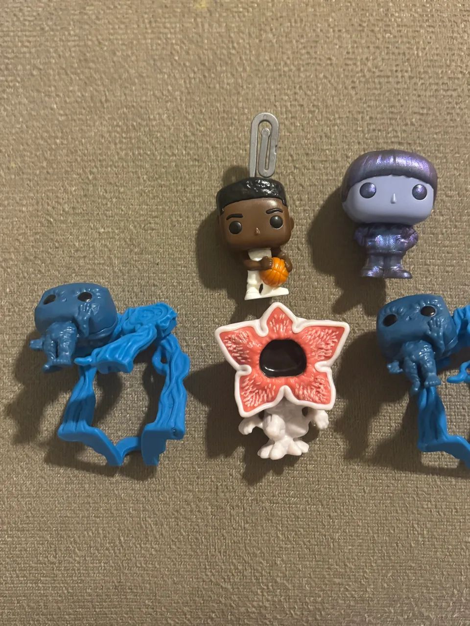 Kinder ovo Stranger Things - Foto 3