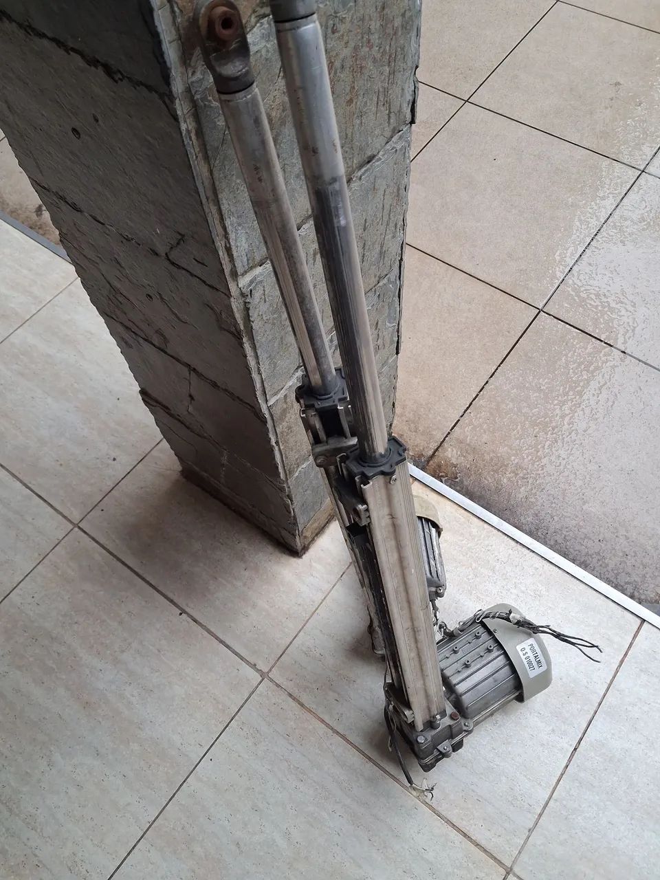 Motor pivotante piccinin