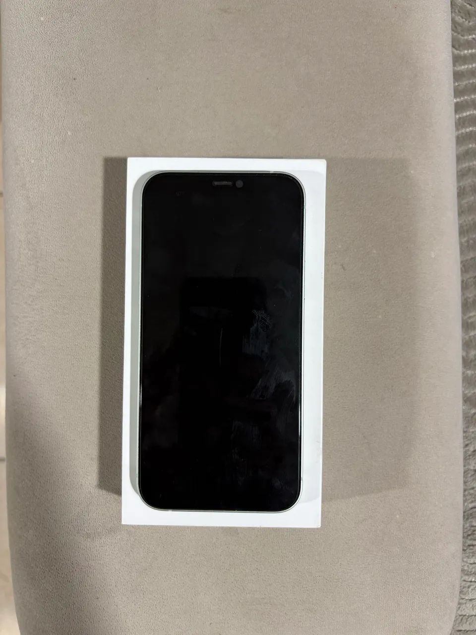 iPhone 12  - Foto 2