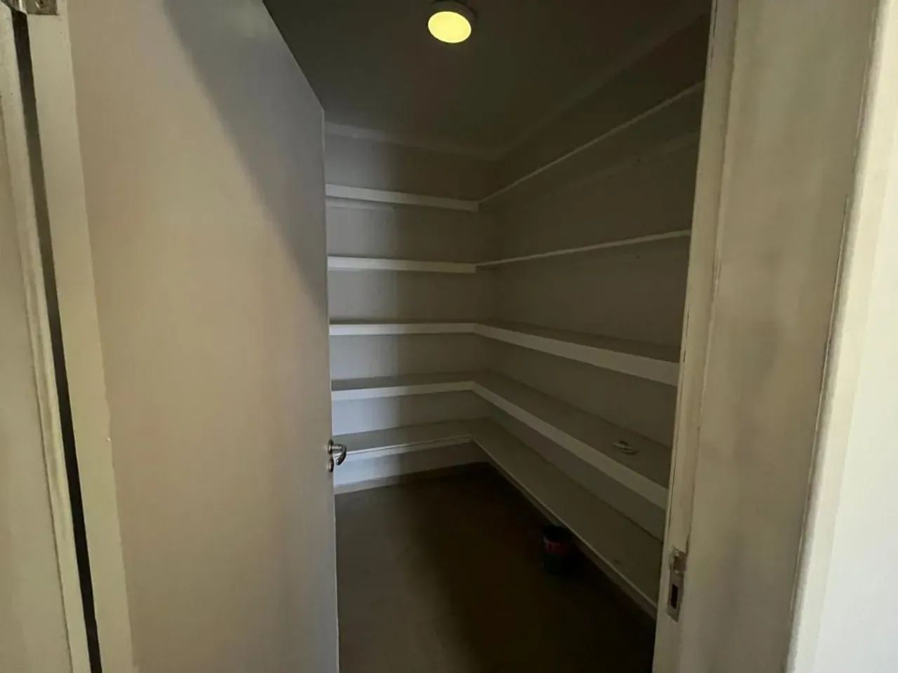 Térrea para aluguel possui 380 metros quadrados com 4 quartos - Foto 10