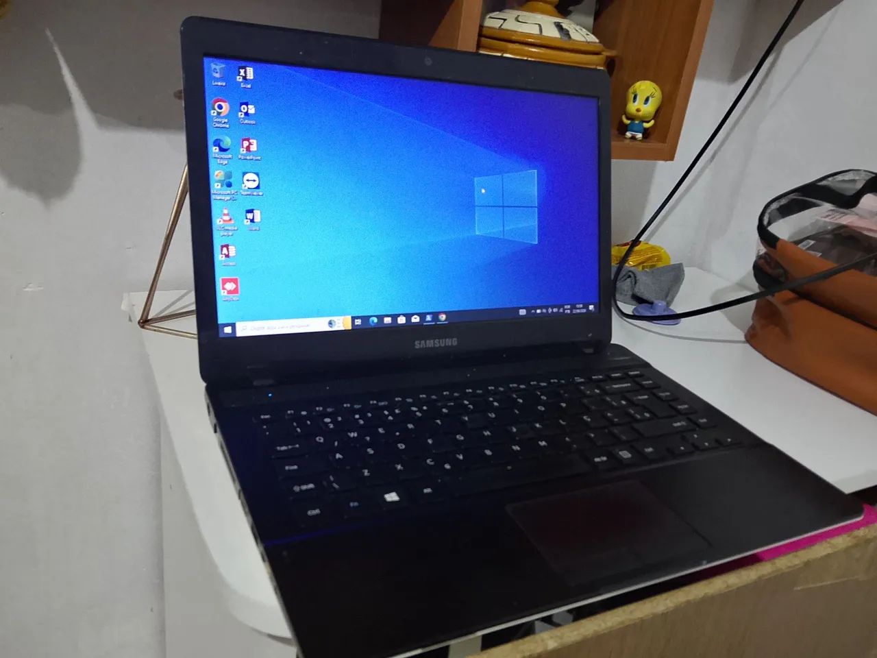 Oportunidade! Notebook Samsung i3 + Windows 10 Pro - Perfeito para Estudos e Home Office - Foto 3