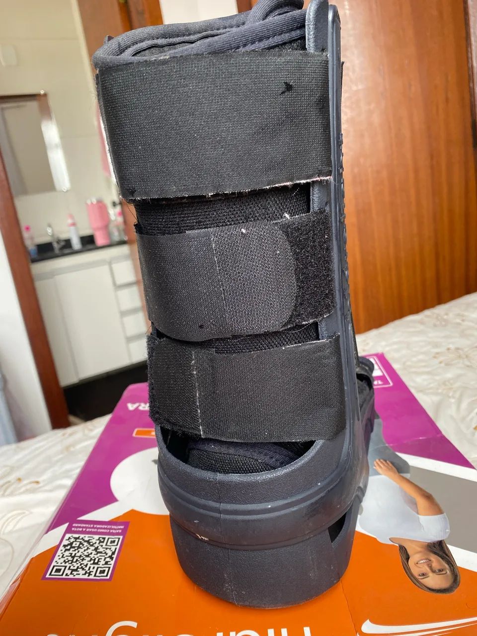 Bota imobilizadora semi-nova  - Foto 2