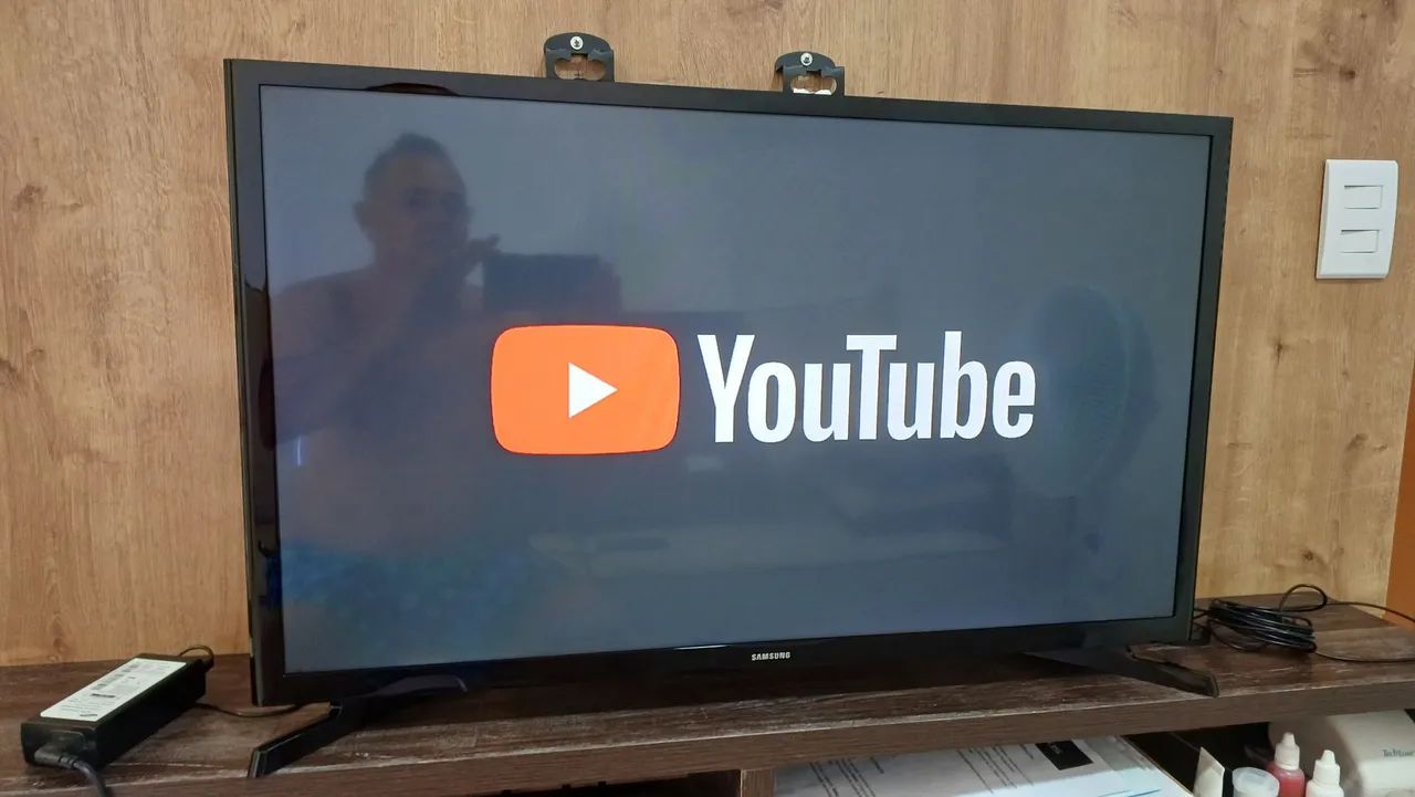 Vendo tv Samsung 32  - Foto 3