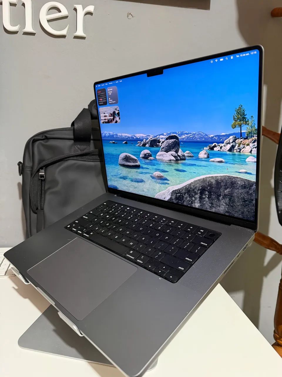 MacBook Pro 16 M1 Max 32GB 1TB + Magic Mouse Lacrado + Mala Tommy