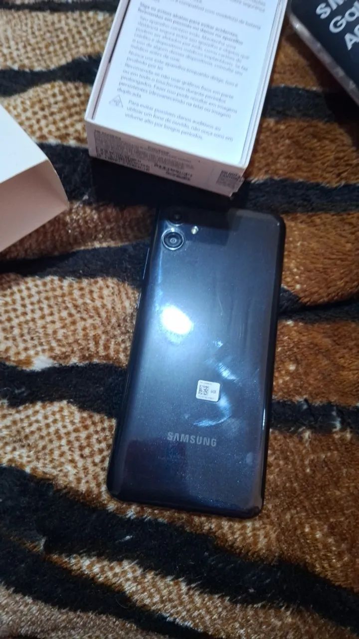 Smartphone A04E