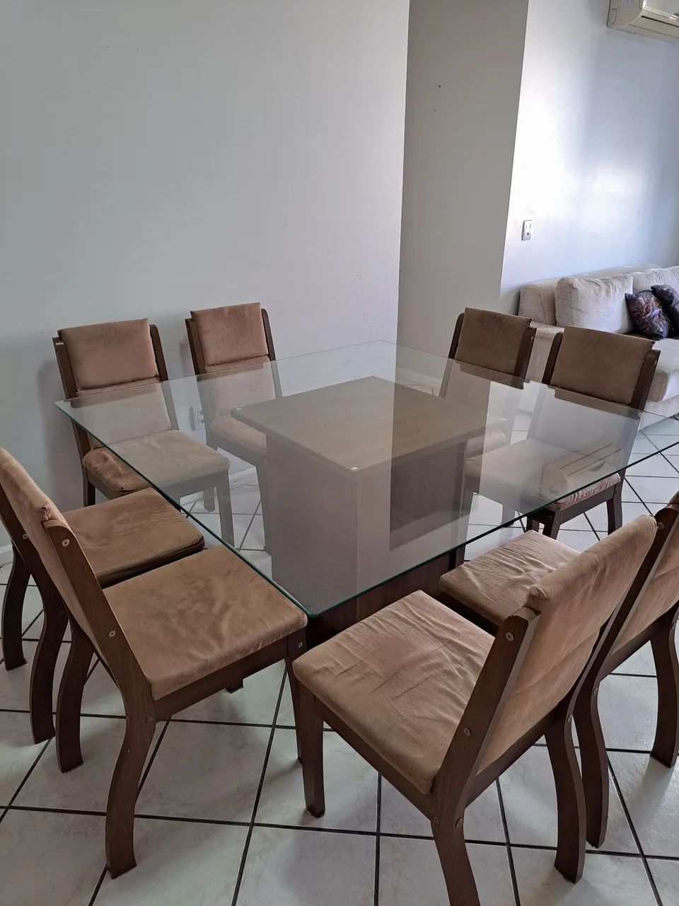 Mesa de vidro com 8 cadeiras  - Foto 2