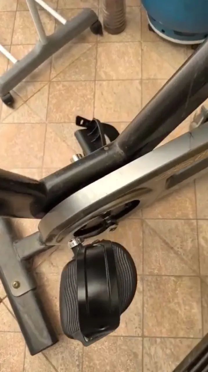 Bike de Spinning Usada  - Foto 5