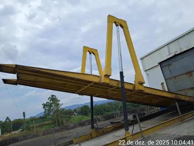 PLATAFORMA BASCULANTE TOMBADORA EP-12 - 12 mts - Foto 4