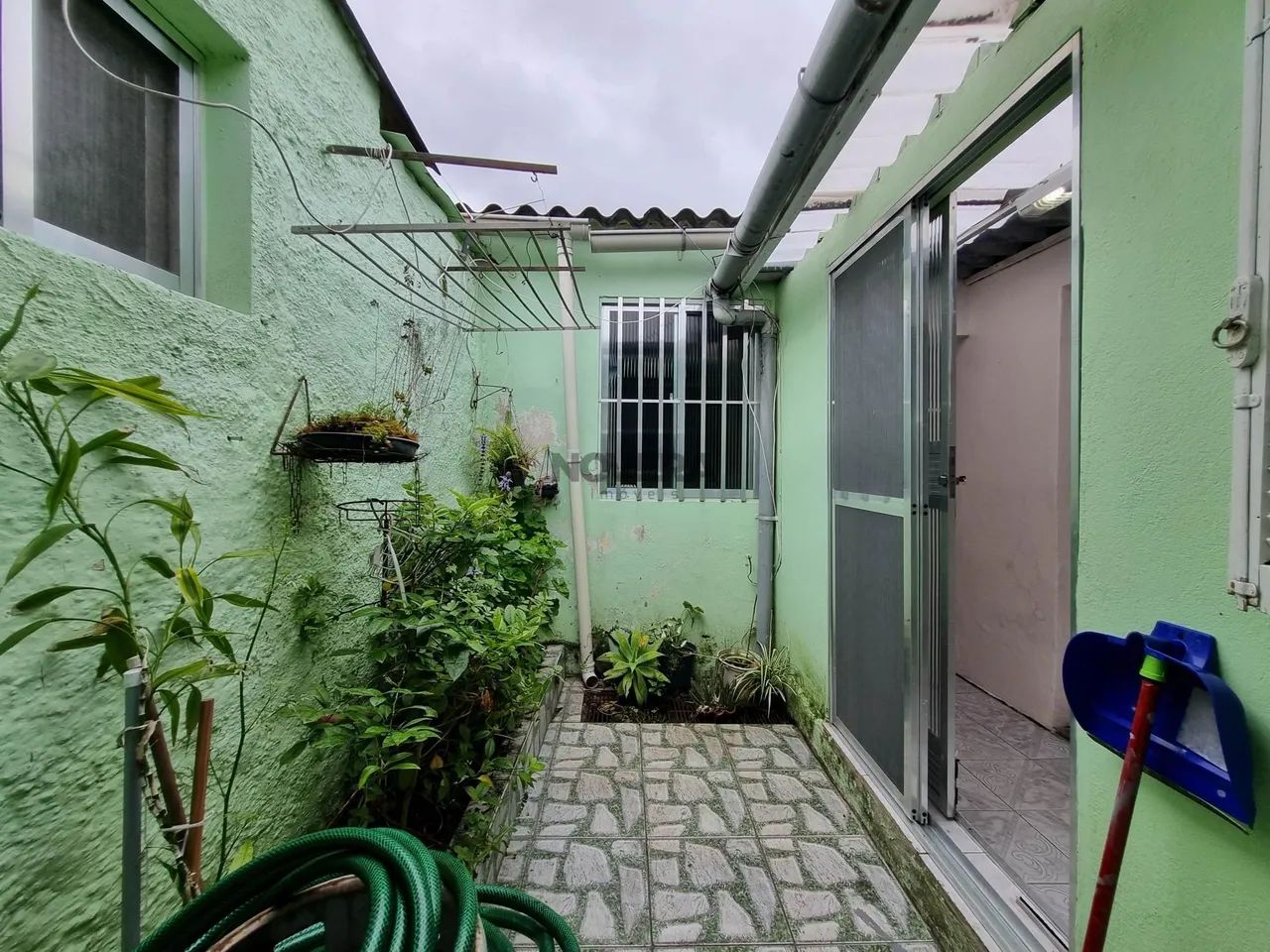 Casa em região central com garagem e potencial para comércio - Foto 5
