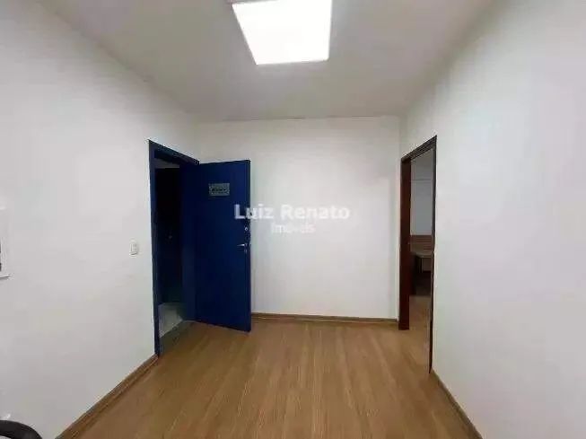 Prédio comercial com 920m² e 12 vagas de garagem no Prado - Foto 5