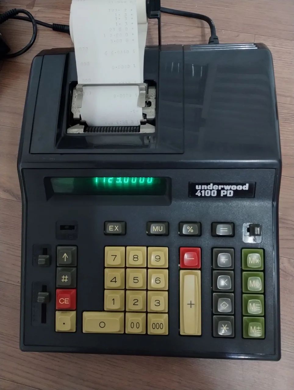 Calculadora Underwood 4100 PD