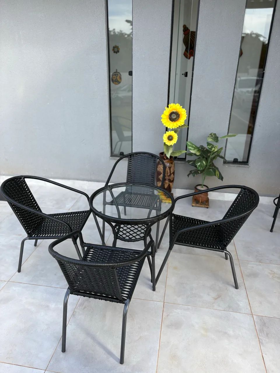 Cadeira com mesa de centro  - Foto 4