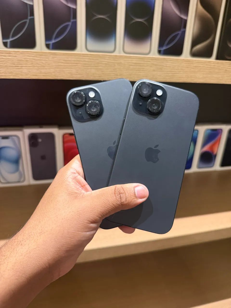 15 PRETO DE 128GB USADO!!! - Foto 2