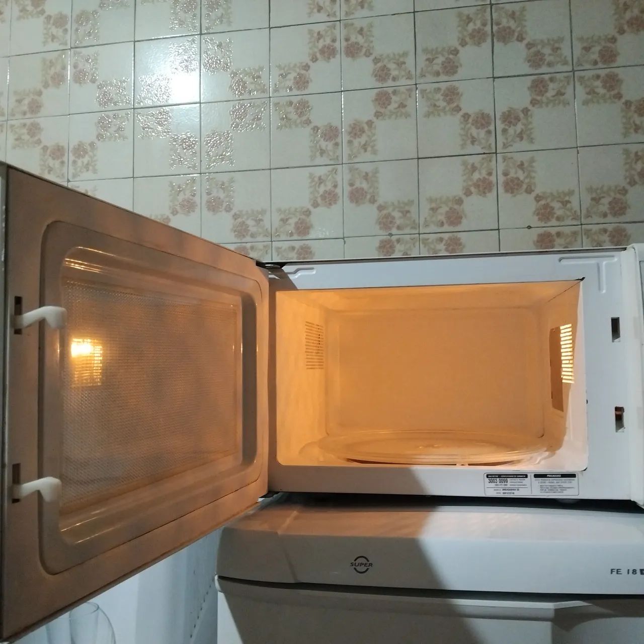 Micro-ondas Brastemp 42 Lts - Foto 4