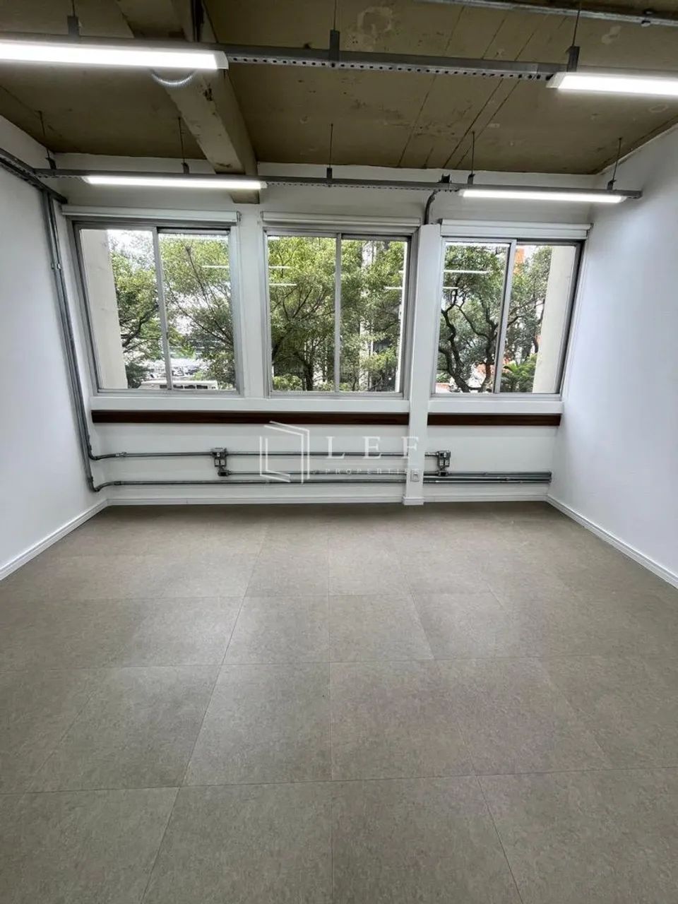 Conjunto Comercial com 203 m², para alugar no bairro Itaim Bibi. - Foto 4