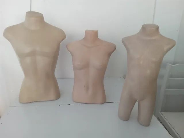Varios bustos masculino, feminino e infantil