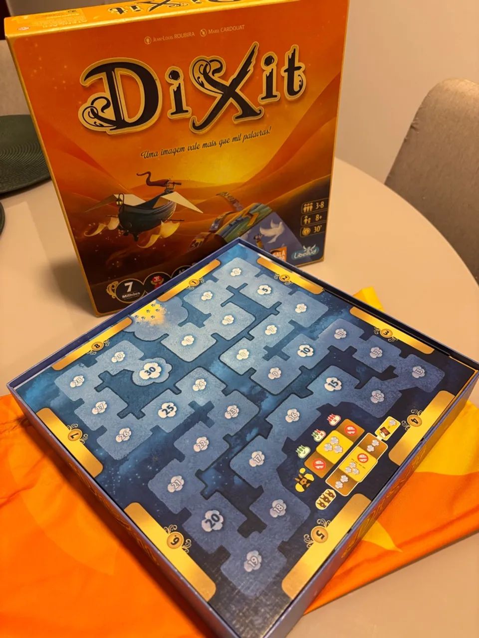 Jogo Dixit + expansão  - Foto 2