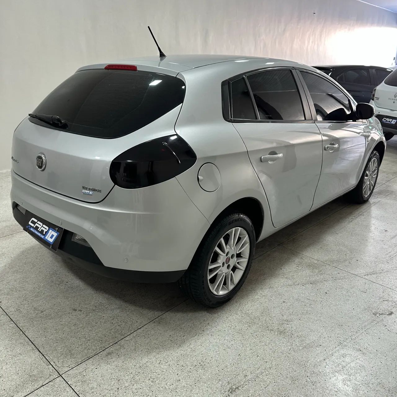 Fiat Bravo Essence 1.8 Flex 16V 5P 2012 - Foto 4