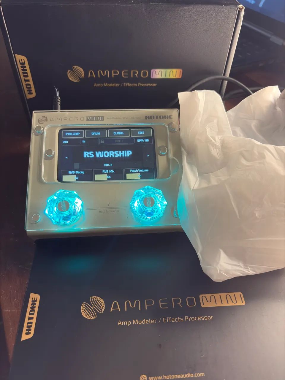 Pedaleira Hotone Ampero Mini 