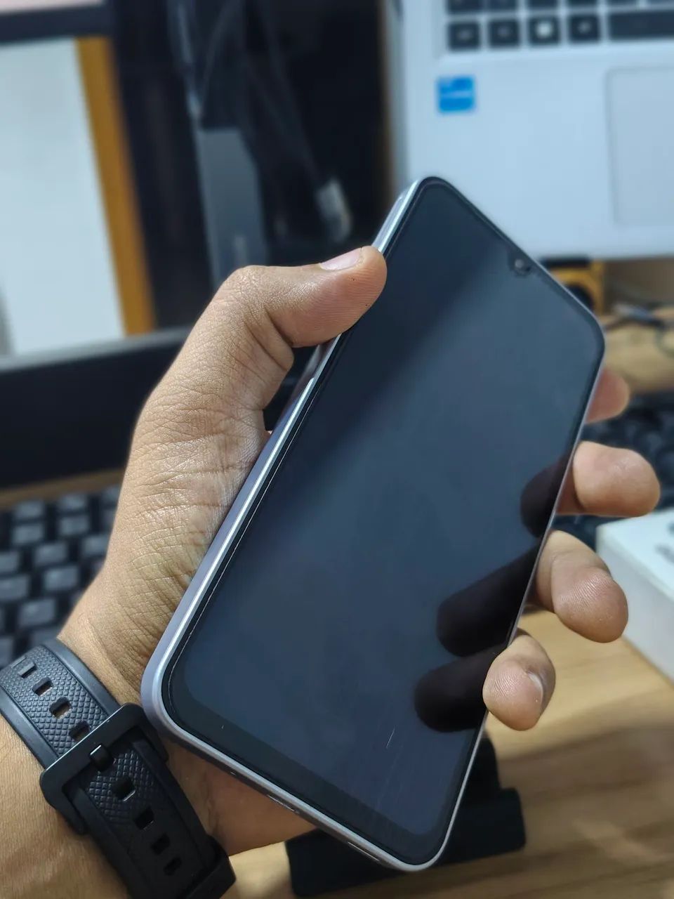 A 16 Samsung