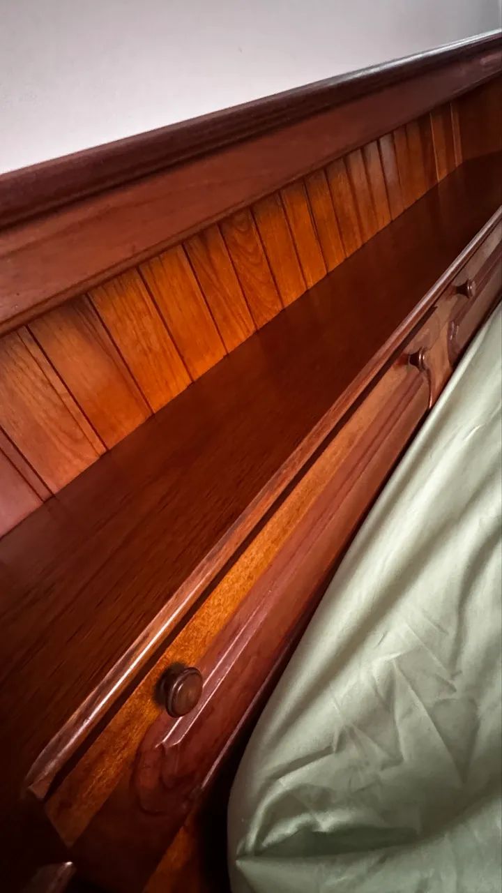 Cama Casal em madeira maciça com cabeceira  - Foto 2