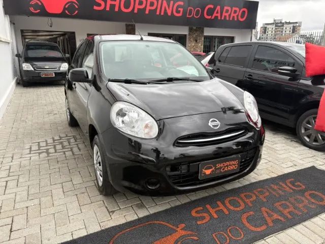 Nissan March S 1.6 16V FLEX 2012